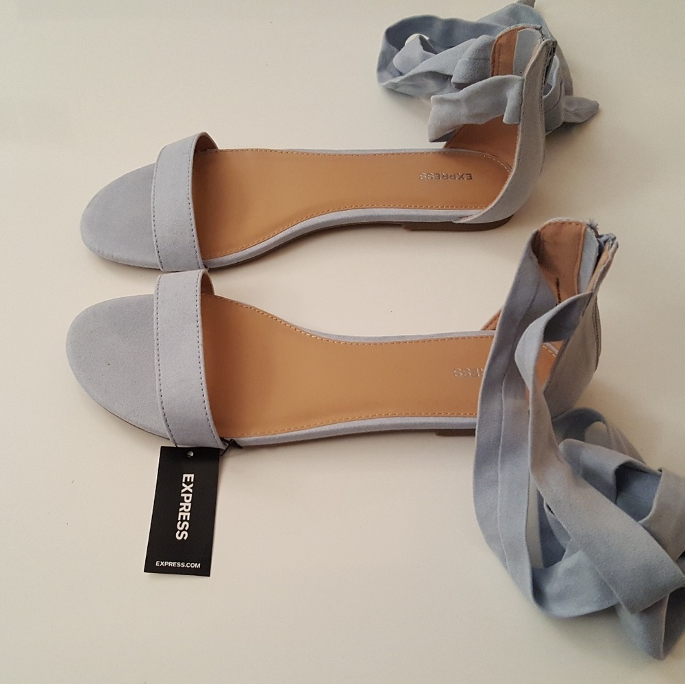 Express sandals